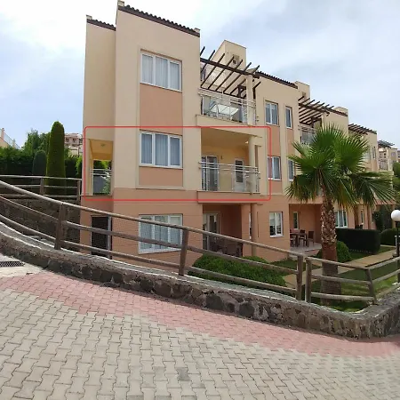 2 Kisilik Ortak Havuzlu Daire, Aydin Kusadasi - Awz142 * Soke